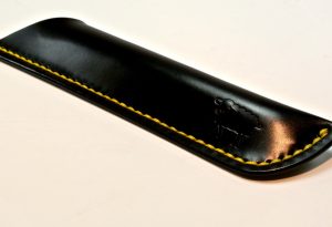 Shell Cordovan Pen Keeper